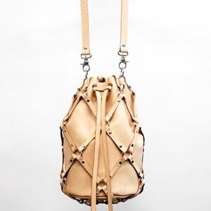 Zana Bayne LINKED BUCKET BACKPACK - TAN